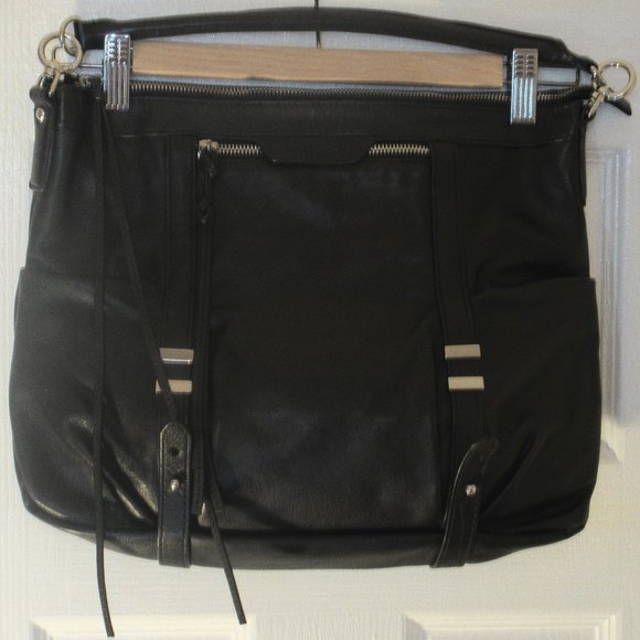 Rabeanco is a Genuine Leather  luxury black handbag - Picture 2 of 13